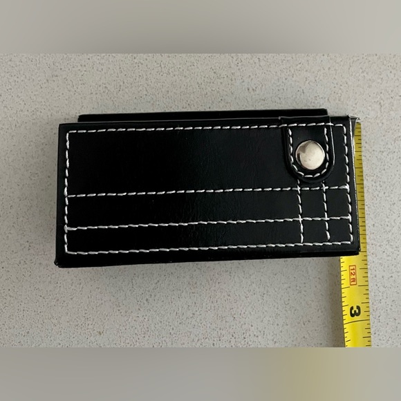 Classy Business Card Holder - Picture 3 of 3